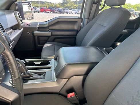 Used 2018 Ford F150 XLT w/ Equipment Group 302A Luxury AWD/4WD image 15