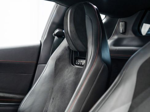 Used 2024 Lotus Emira First Edition image 40