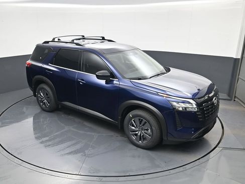 New 2026 Nissan Pathfinder SV image 24