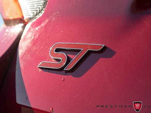 Used 2024 Ford Explorer ST w/ Equipment Group 401A image 13