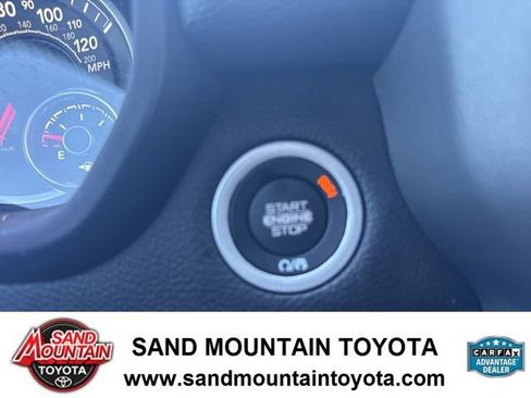 Used 2024 RAM 1500 Laramie image 20