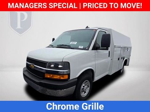 New 2025 Chevrolet Express 3500 w/ Power Convenience Package image 11