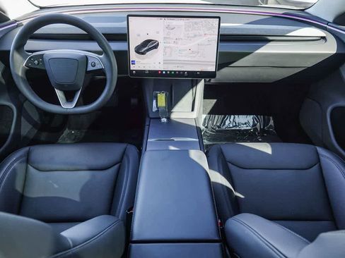 Used 2025 Tesla Model 3 Long Range image 11