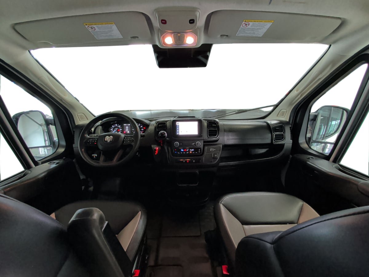Used 2024 RAM ProMaster 2500 w/ Convenience Group FWD image 15