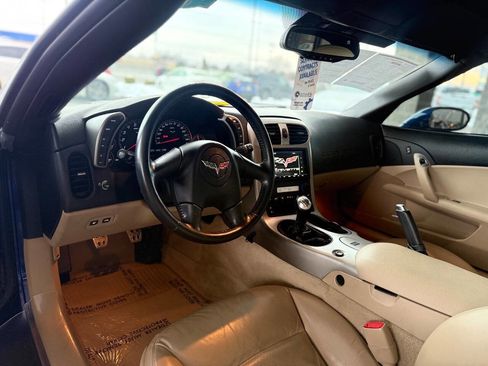 Used 2005 Chevrolet Corvette Coupe w/ Preferred Equipment Group image 21