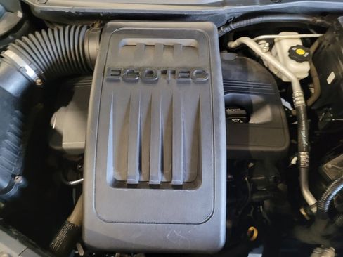 Used 2017 GMC Terrain SLE image 30