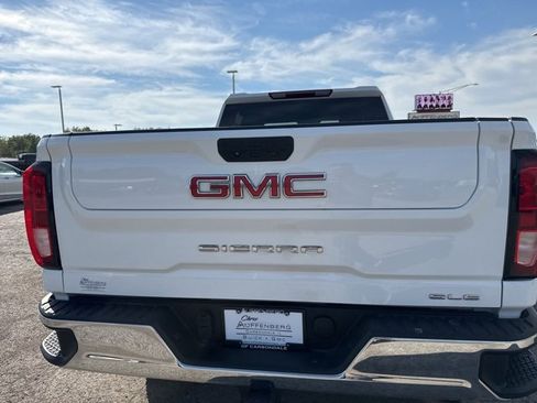 Used 2024 GMC Sierra 2500 SLE image 19