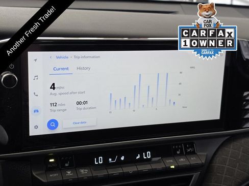 Used 2025 Toyota Camry XLE FWD image 16