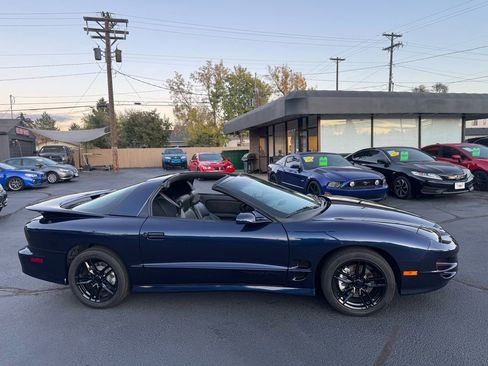 Used 2000 Pontiac Firebird Formula w/ Security Pkg image 7