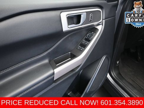 Used 2023 Ford Explorer XLT w/ Equipment Group 202A AWD/4WD image 11