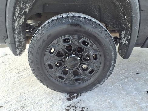 Certified 2024 Chevrolet Silverado 2500 LTZ w/ LTZ Convenience Package image 42