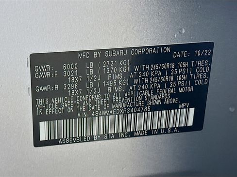 Used 2024 Subaru Ascent Premium w/ Convenience Package image 12