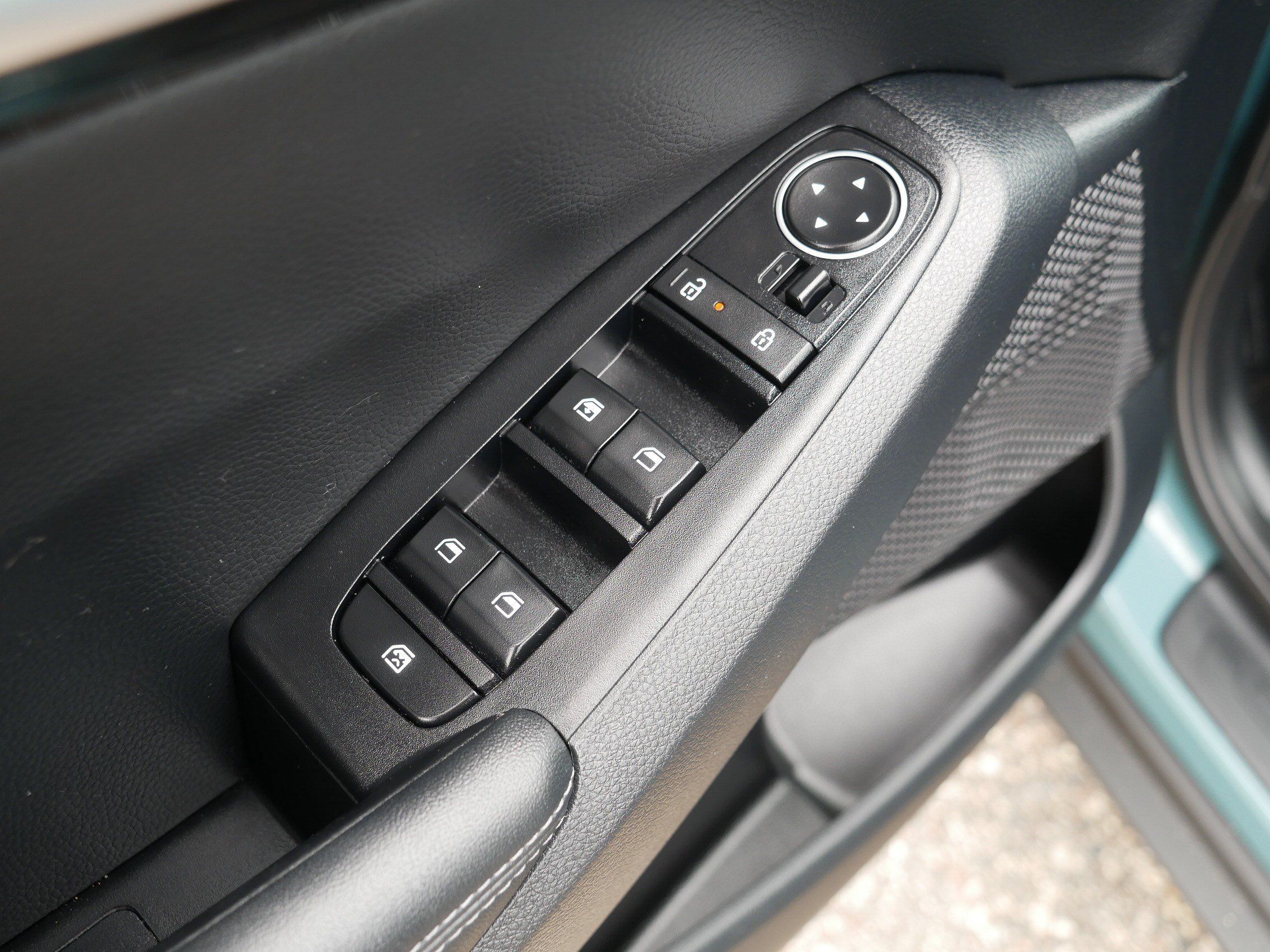 Used 2024 Kia Seltos S AWD/4WD image 19