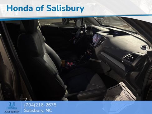 Used 2020 Subaru Forester Limited image 7