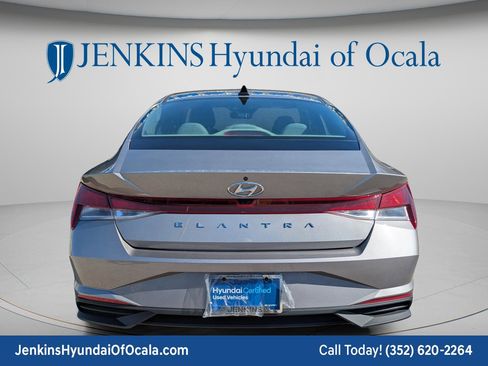 Certified 2023 Hyundai Elantra SEL w/ Convenience Package image 5