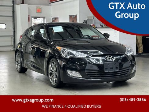 Used 2015 Hyundai Veloster RE:FLEX Edition FWD image 1