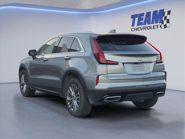 Used 2025 Cadillac XT4 Premium Luxury FWD image 4