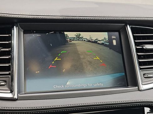 Used 2023 INFINITI QX50 Luxe FWD image 26