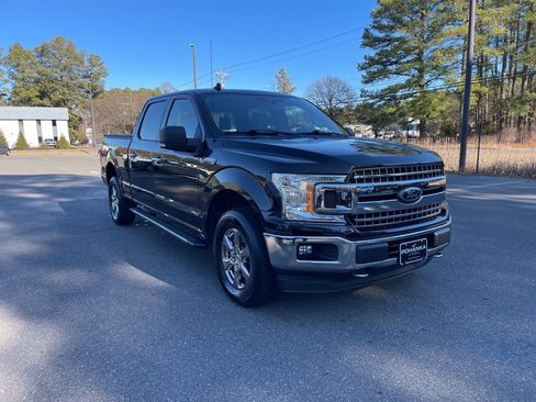 Used 2020 Ford F150 XLT w/ Equipment Group 302A Luxury image 4