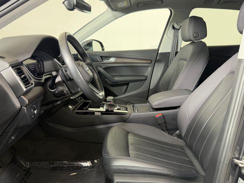 Used 2021 Audi Q5 2.0T Premium Plus w/ Premium Plus Package AWD/4WD image 5