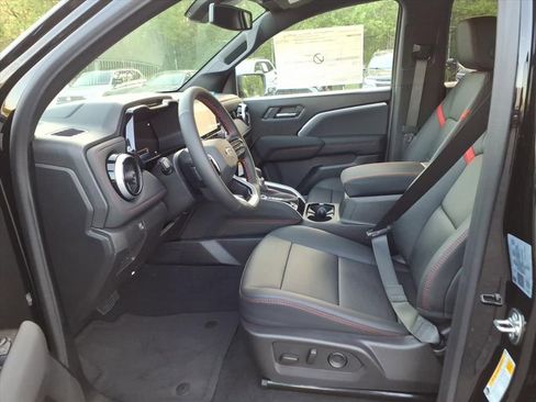 New 2026 Chevrolet Colorado Z71 w/ Technology Package AWD/4WD image 11
