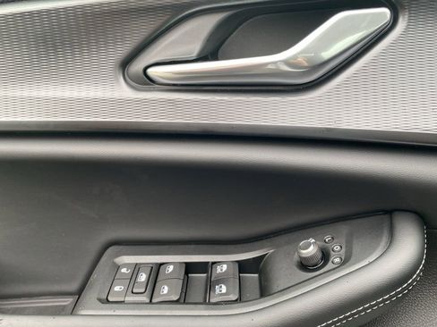 New 2025 Jeep Grand Cherokee Laredo X w/ Luxury Tech Group I image 22