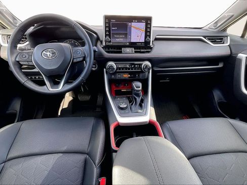Certified 2022 Toyota RAV4 TRD Off-Road image 16