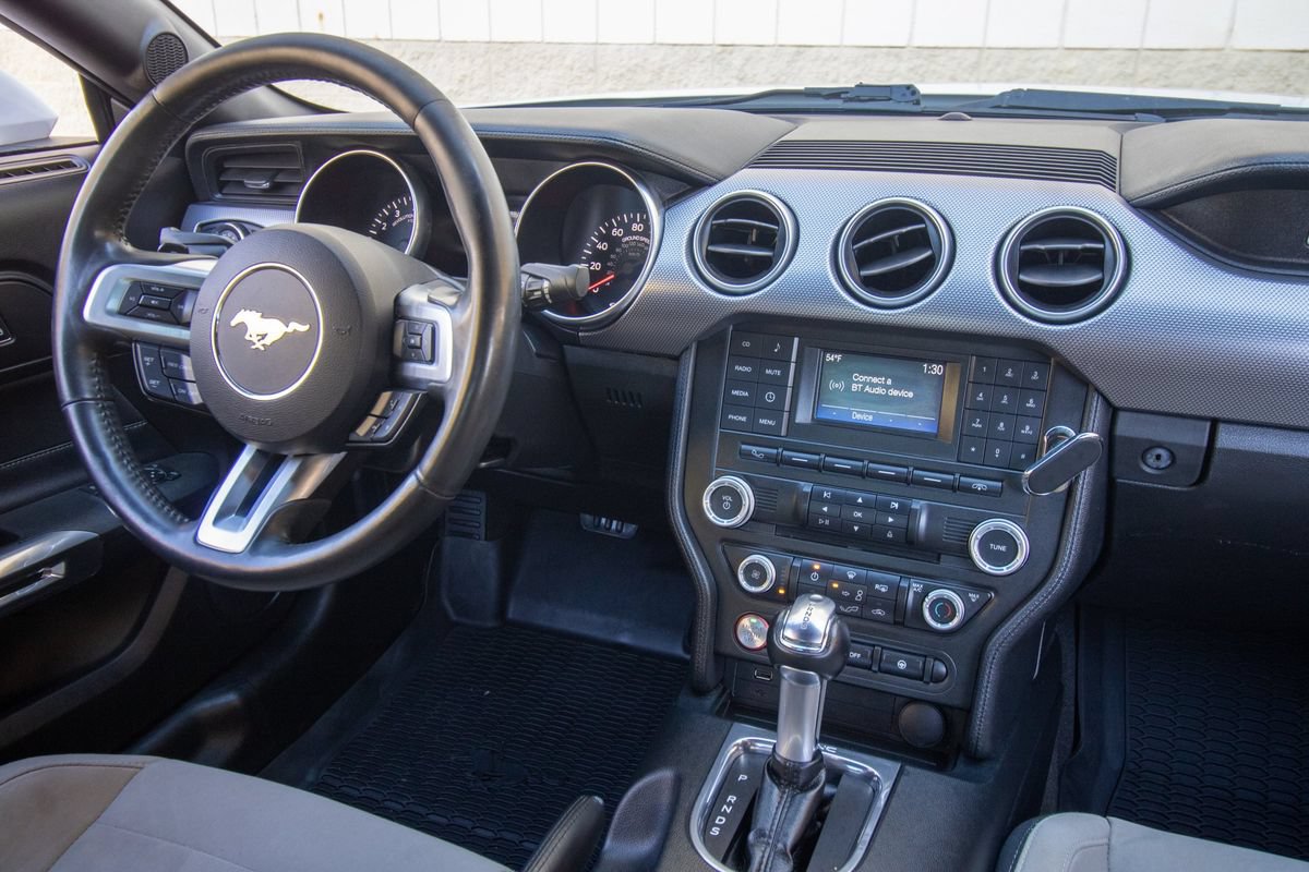Used 2018 Ford Mustang GT RWD image 20