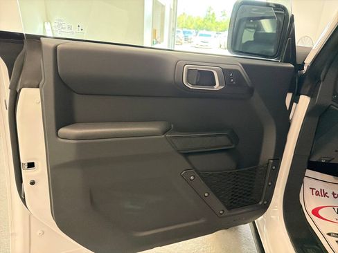 New 2026 Ford Bronco Badlands AWD/4WD image 12