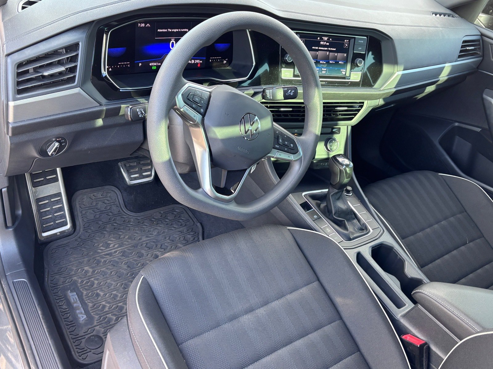 Used 2023 Volkswagen Jetta Sport FWD image 14