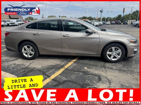 Used 2023 Chevrolet Malibu LT image 8