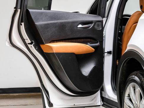 Used 2020 Cadillac XT4 Premium Luxury w/ Enhanced Visibility Package image 48