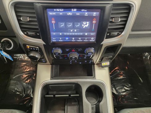 Used 2018 RAM 1500 Big Horn image 8