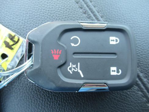 Used 2021 GMC Terrain SLT w/ Infotainment Package II FWD image 31