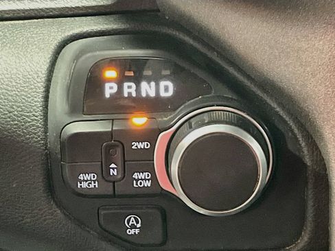 Used 2025 RAM 1500 Tradesman AWD/4WD image 16