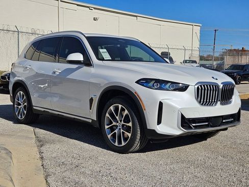 Certified 2026 BMW X5 sDrive40i RWD image 6
