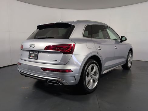 Certified 2025 Audi Q5 2.0T Premium Plus w/ Premium Plus Package image 36