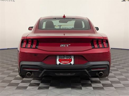 Used 2024 Ford Mustang GT Premium image 6