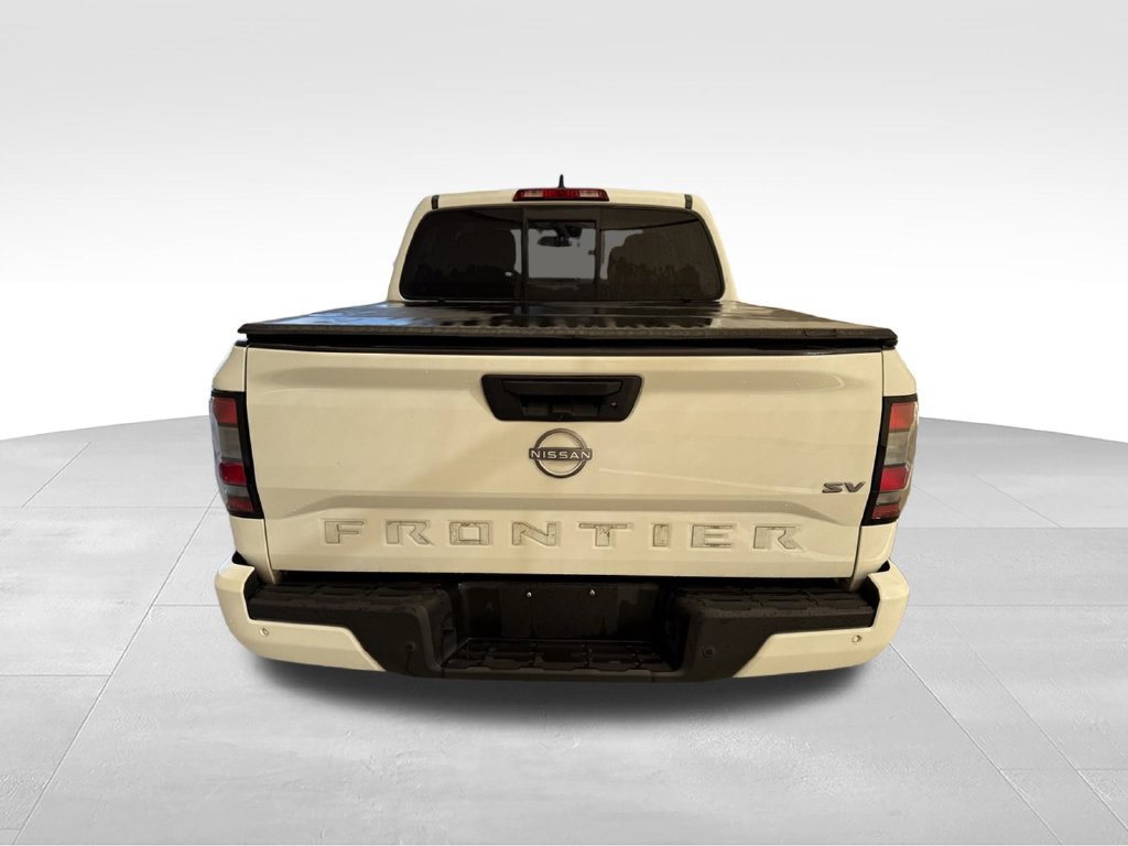 Used 2022 Nissan Frontier SV w/ Technology Package RWD image 8