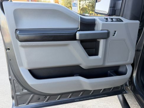 Used 2018 Ford F150 XLT RWD image 18