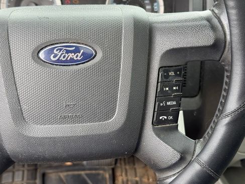 Used 2010 Ford Escape XLT FWD image 16