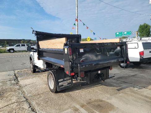 Used 2023 Ford F550 4x4 Regular Cab Super Duty image 8
