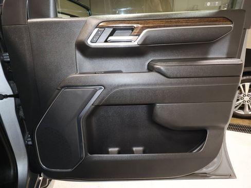 Used 2023 GMC Sierra 1500 Elevation AWD/4WD image 18