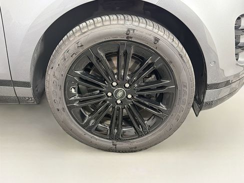 Used 2026 Land Rover Range Rover Evoque Dynamic SE AWD/4WD image 35