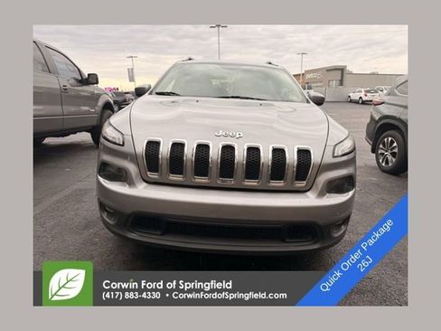 Used 2016 Jeep Cherokee Latitude w/ Comfort/Convenience Group image 1
