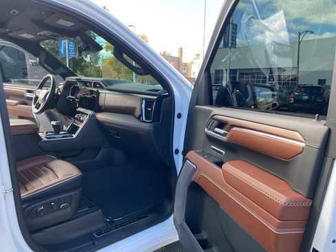 Certified 2024 GMC Sierra 1500 Denali Ultimate image 12