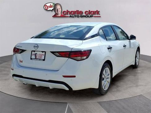 Certified 2025 Nissan Sentra S image 5