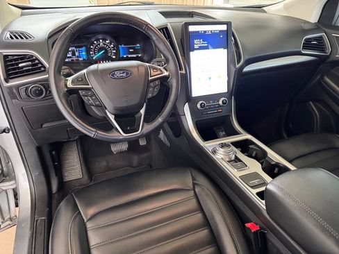 Used 2024 Ford Edge SEL AWD/4WD image 2