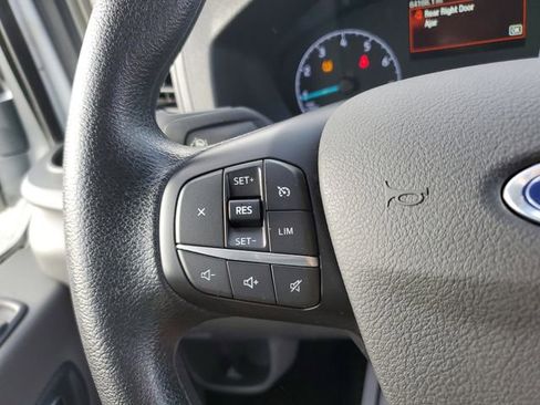 Used 2023 Ford Transit 350 XLT image 12