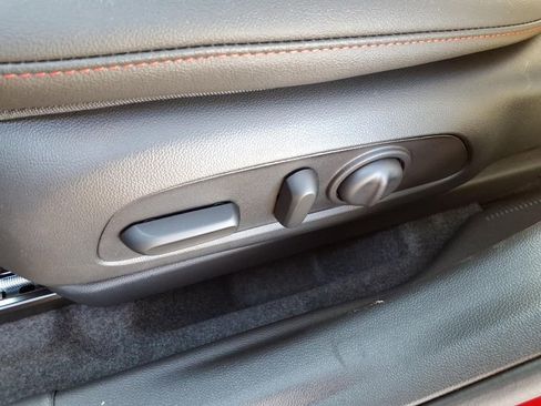 New 2026 Chevrolet Trax RS w/ Sunroof Package image 10